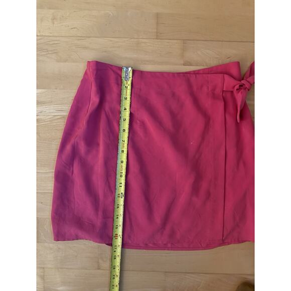 VTG Express Silk Pink Wrap Mini Skirt M - Picture 3 of 4